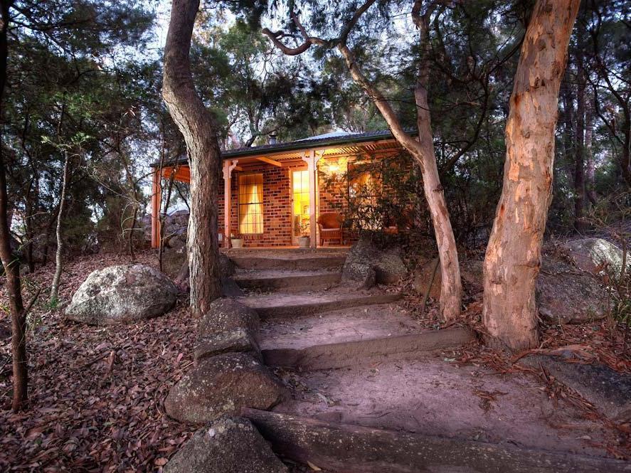 Honeysuckle Cottages Stanthorpe Exterior photo